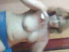 Así que la guapa morena hace un video divertido chupando polla de sexo en la webcam mis amigos, disfruten