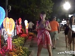 Latina de tetas mamadas extremas naturales y sexo