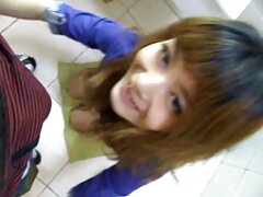 Adolescente nos milf mamada muestra como chupa