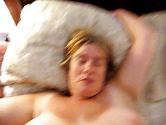 Dos video chupando tetas lesbianas absolutamente traviesas se divierten