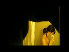 Pareja sexy folla y ella mamadas gratis recibe un facial desordenado