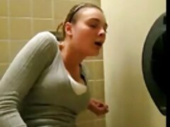 Esposa caliente está mamadas locas dando una mamada
