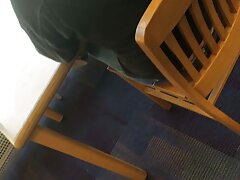 Me follo profundamente a mi esposa y la alimento con semen chupando pechos