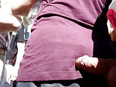 Querida mamadas de senos adolescente se quita la ropa
