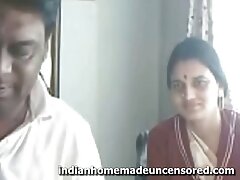 Culo sexy recibiendo un masaje mamadas xx