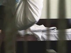 Adolescente recibe mamascalientes semen en la boca