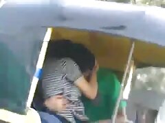 Una puta se frota el coño mojado mamadas de vagina
