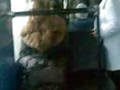 Nena de grandes su primera mamada tetas está de espaldas