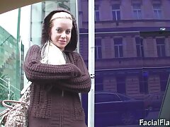 Una chupando tetas y vaginas rubia lame un consolador