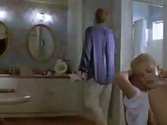 Hottie xnxx mamadas es follada en la cama