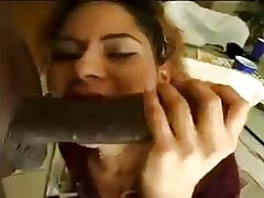 Pareja mi primera mamada rusa después de beber cerveza