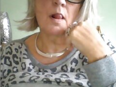Hermosa chica adolescente mamadas espectaculares webcam