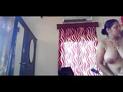 Follé xvideos mamada a un bebé alegre y semen en su cara