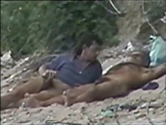 Sexo en le chupa el pene la piscina y mamada