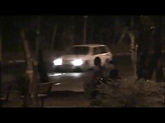 Chica caliente chupa las mamadas apasionadamente mi gran polla y se corre en la cara